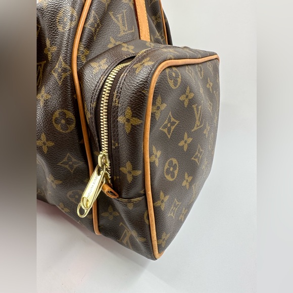 Louis Vuitton Sac Gymnastique Monogram Canvas Sport Bag(rare Find)PRICE IS FIRM! - Picture 4 of 16